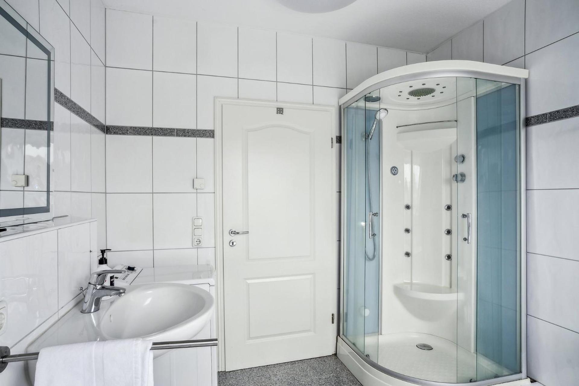 Oara Comfort Home, Ferienhaus 210Qm Mit Garten Reppenstedt Luaran gambar